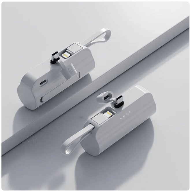 5000mAh Portable Charger with Built-In Cable - Magazin online